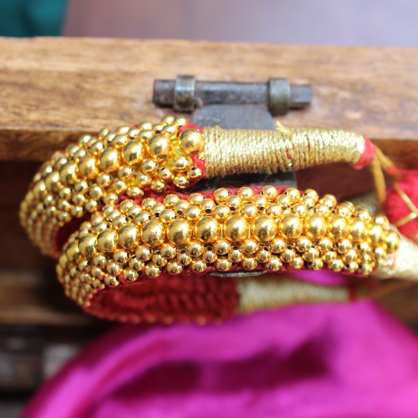 ठुशी गाठा - Thushi Gaatha