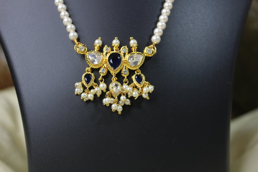 नीलम- श्वेतरत्न तन्मणी - Neelam-Shwetratna Tanmani (3 Stones)