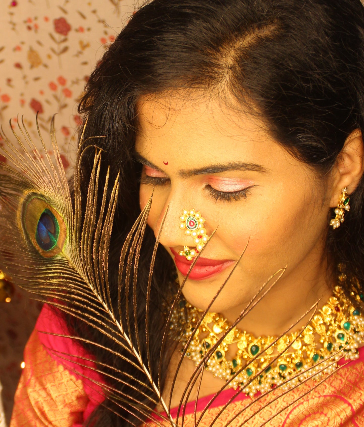 मोत्याची कुंदन ब्राम्हणी नथ ( Motyachi Kundan Brahmani Nath)