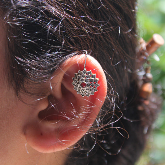 चापाची बुगडी - Marigold Clip-on Bugadi