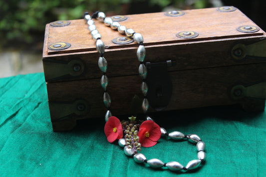 एक पदरी बोरमाळ लांबट मणी - Bormaal Lambde Mani - Single Layered