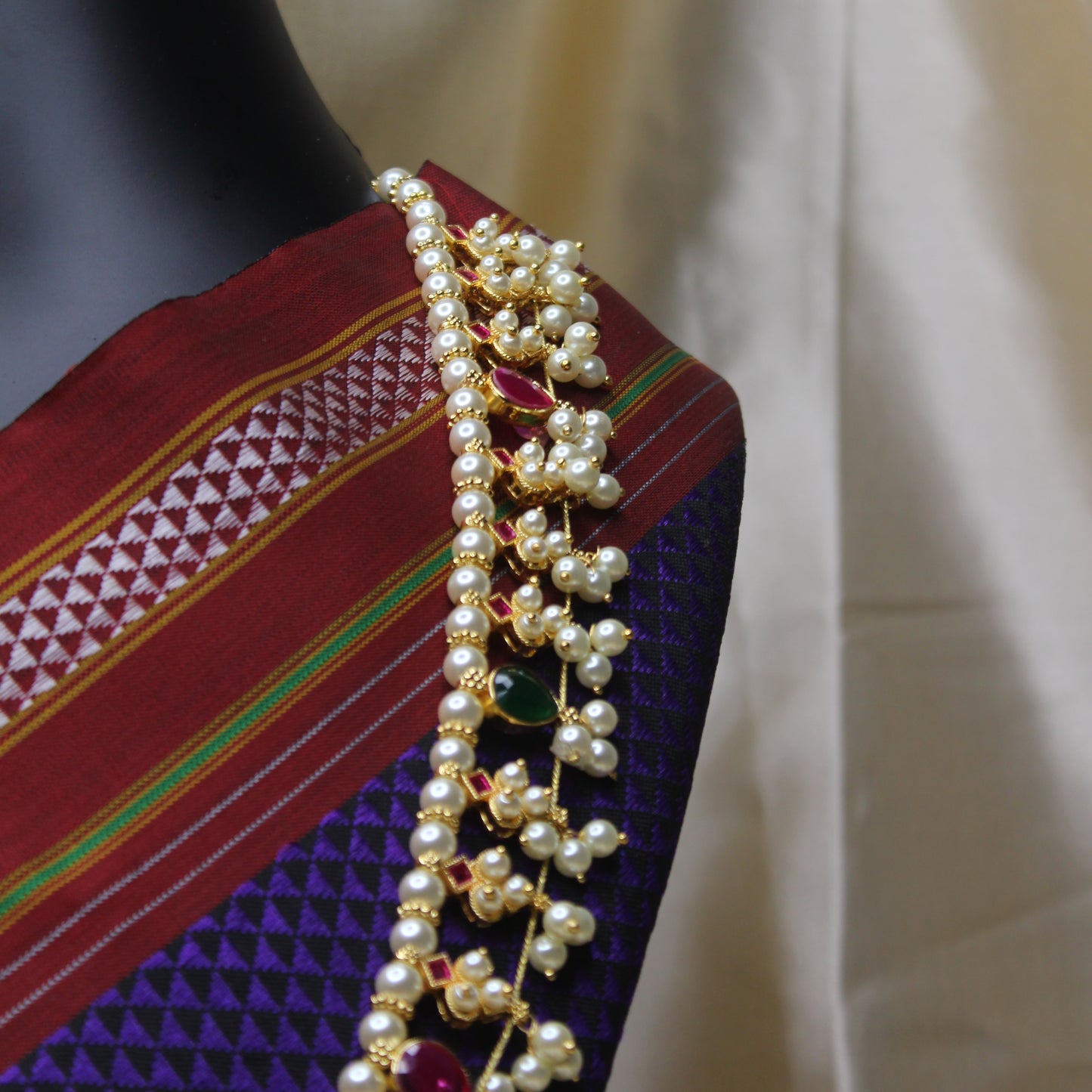 कोल्हापुरी साज -(Ekta Moti Kolhapuri Saaj (24 inches))