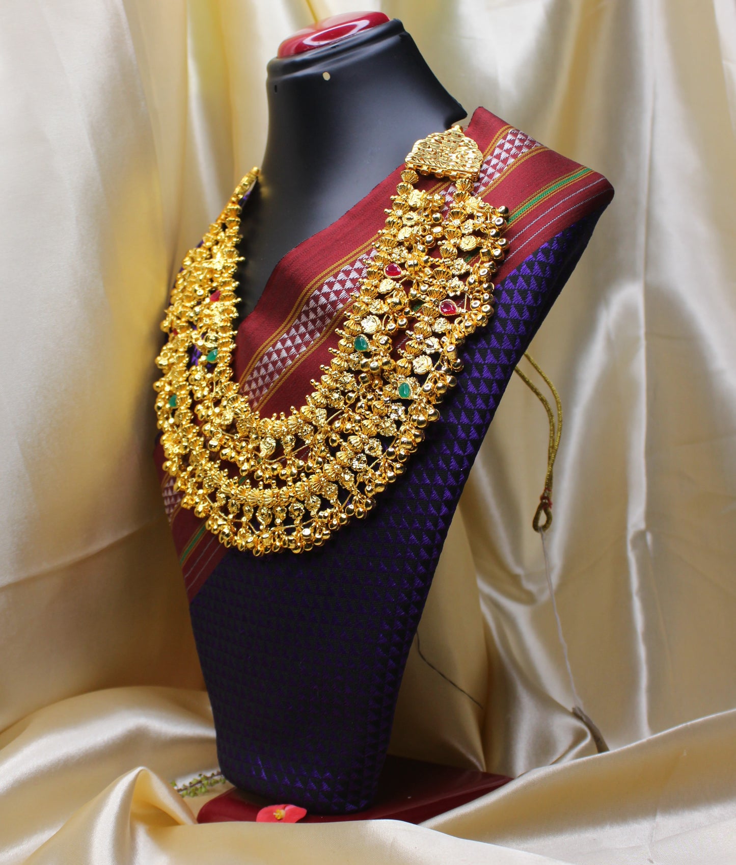 कोल्हापुरी साज -(Swamini Kolhapuri Saaj (18 Inches))