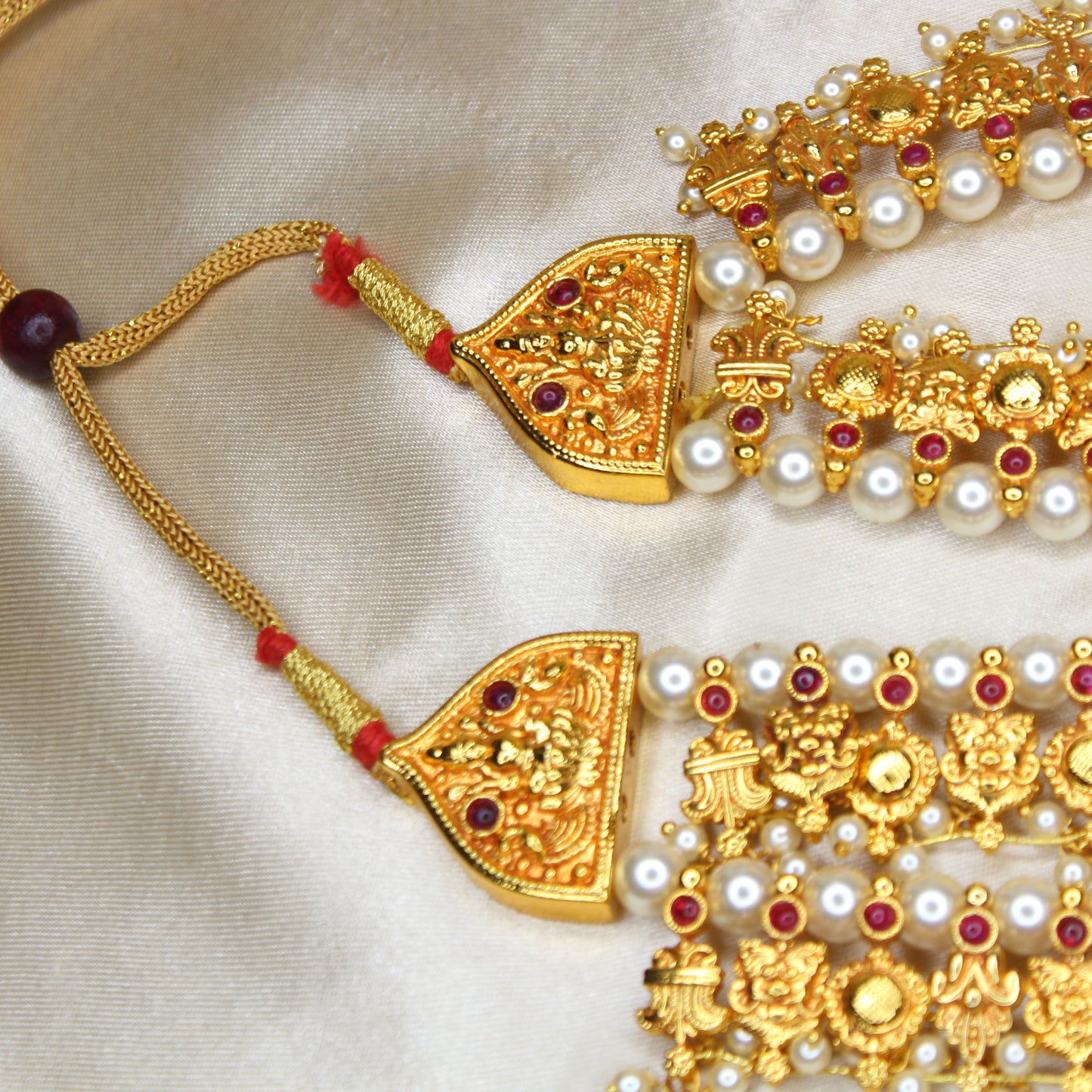 कोल्हापुरी साज -(Swamini Moti Kolhapuri Saaj)