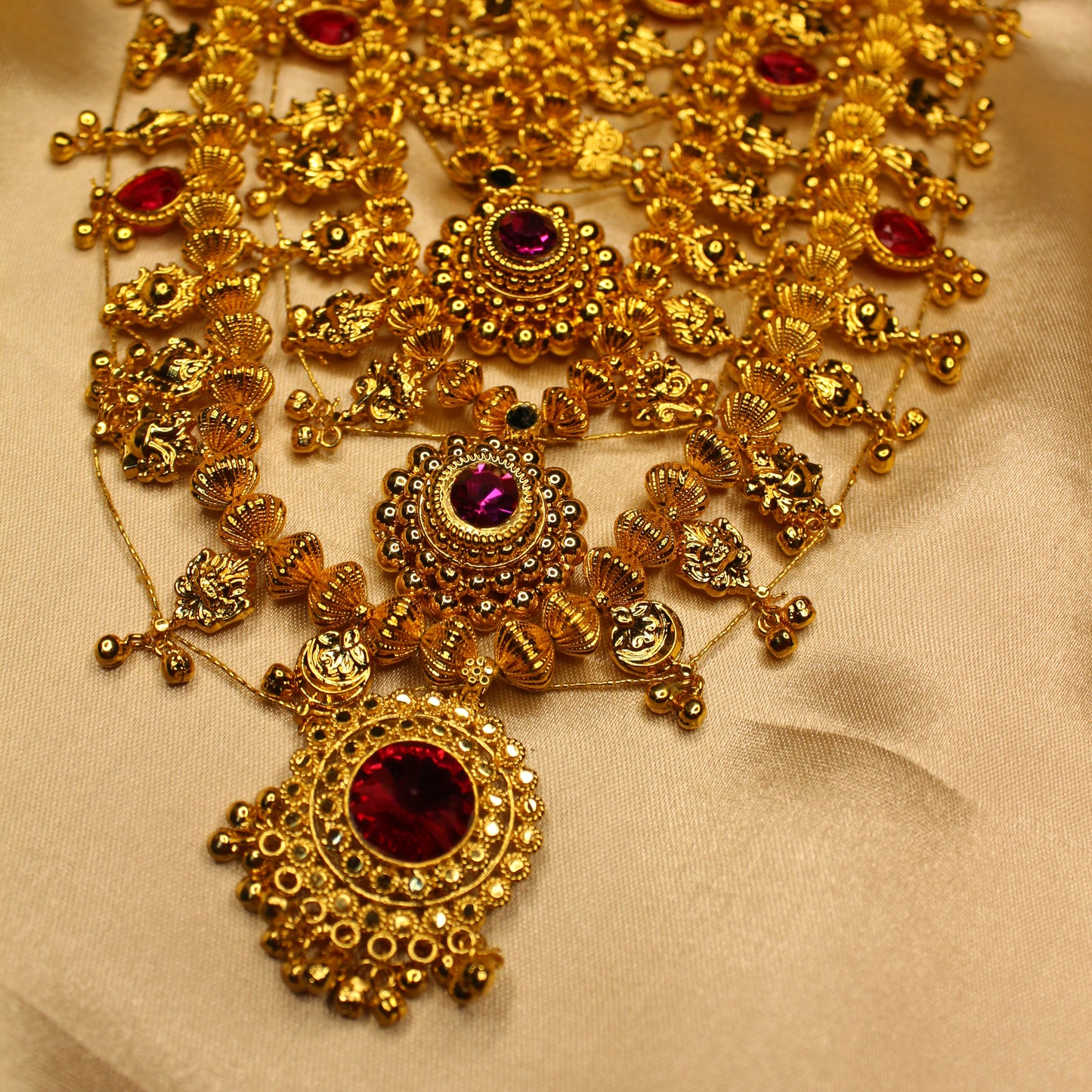 कोल्हापुरी साज -(Triveni Kolhapuri Saaj)