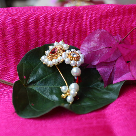 काशीबाई नथ ( Kashibai Nath)