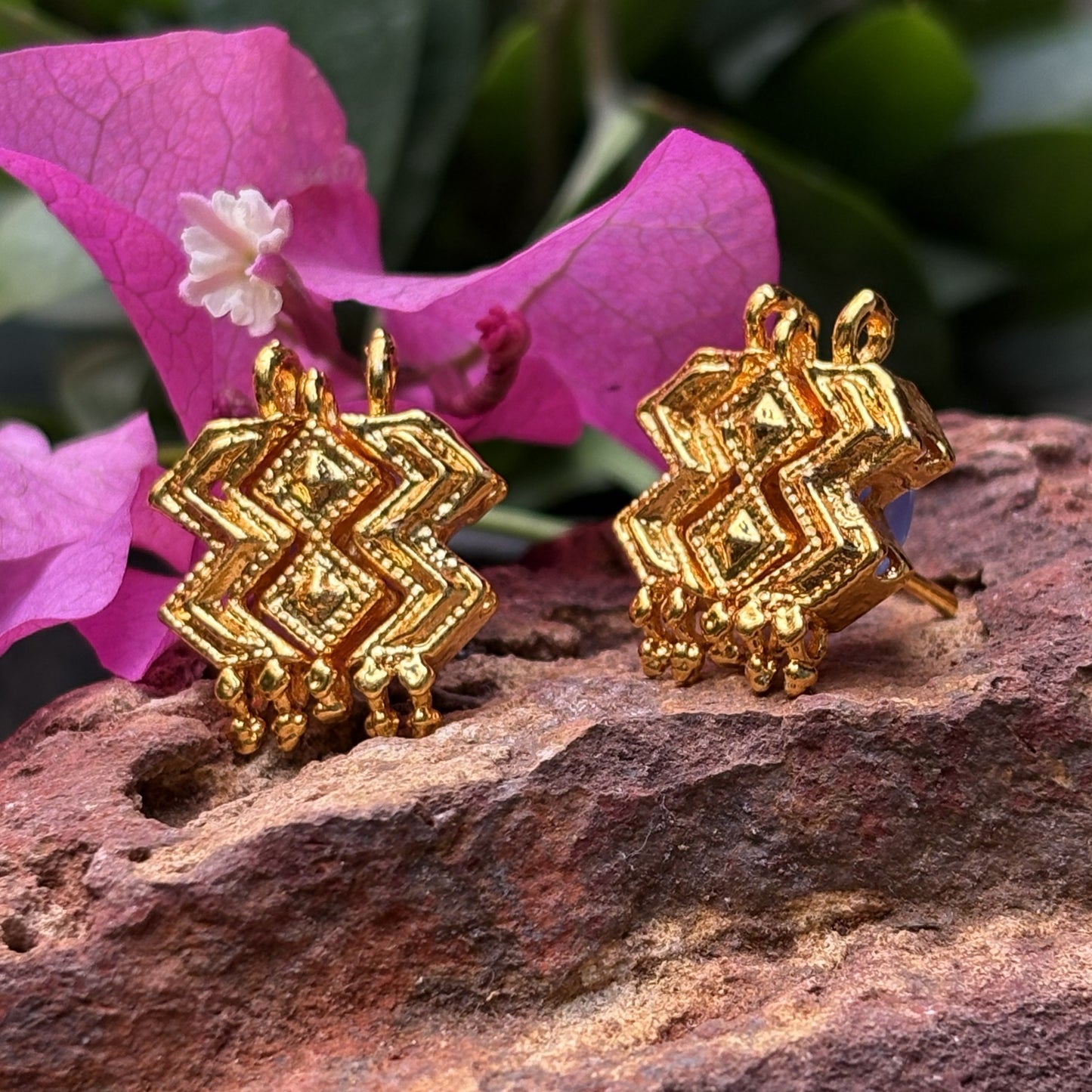 वज्रटीक कुडी - Vajrateek Kudi