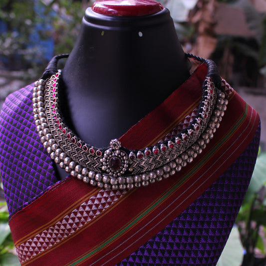 वज्रटीक - Vajrateek Panghat with Red stone