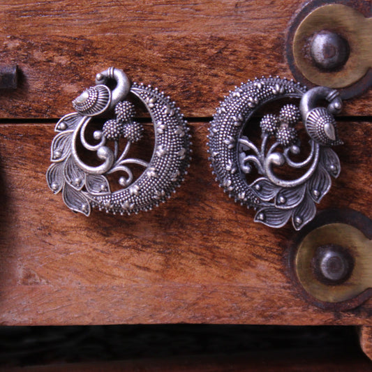 मयूर कानातले - Mayur Kanatle