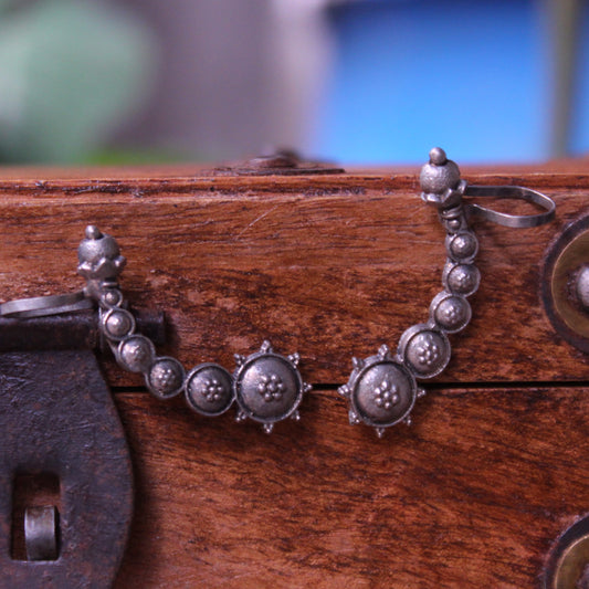 कान - Kaan (Round)