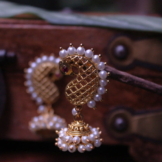 मयुरा झुमके - Mayura Zumke