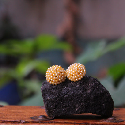 घस कुडी मोती - Ghas Kudi Moti