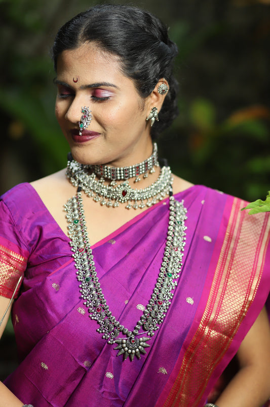 चापाची मोराची नथ ( Clip-on Peacock Nath)