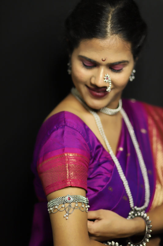 चटईवीण बाजूबंद - Chataiveen Bajubandh