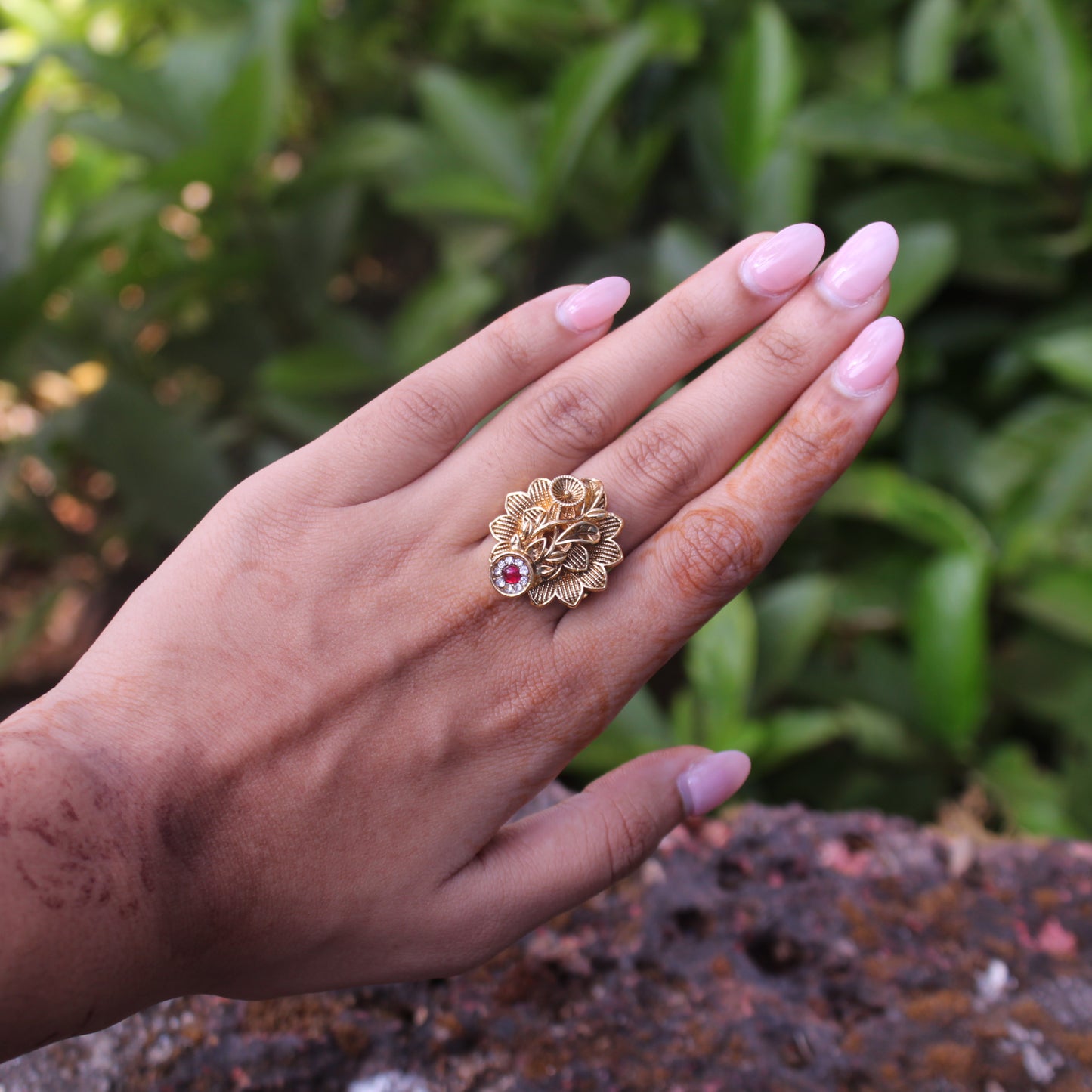 अंगठी - Rajwadi Finger Ring