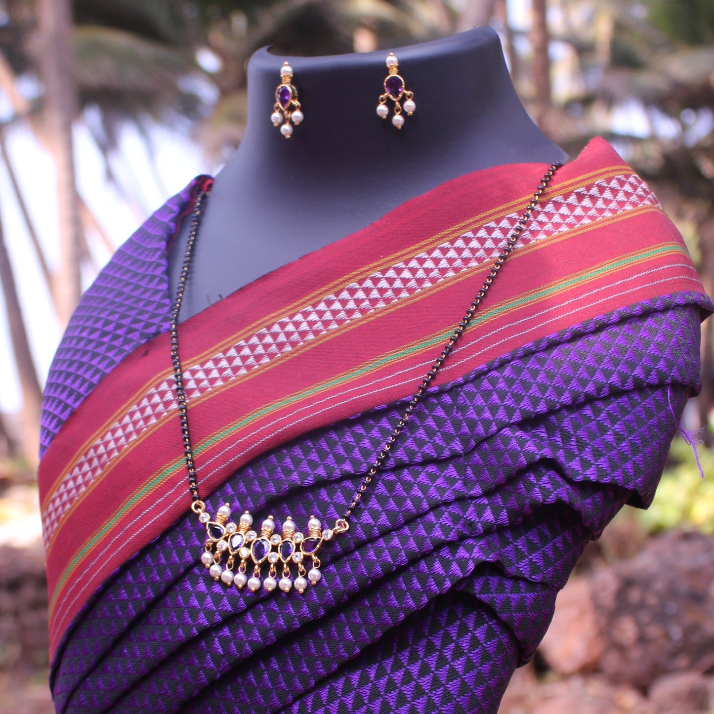 तन्मणी मंगळसूत्र - Tanmani Mangalsutra (Purple)