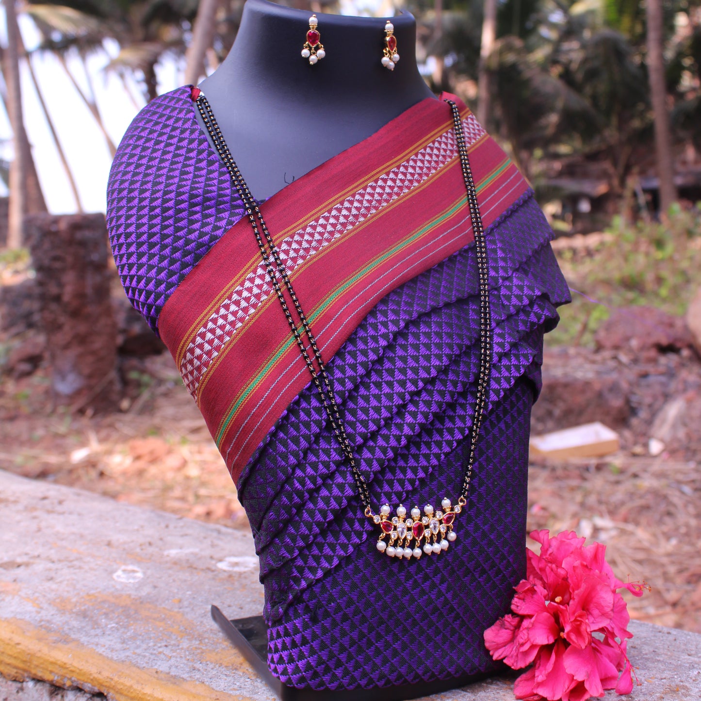 तन्मणी मंगळसूत्र - Tanmani Mangalsutra (Ruby Pink and White)