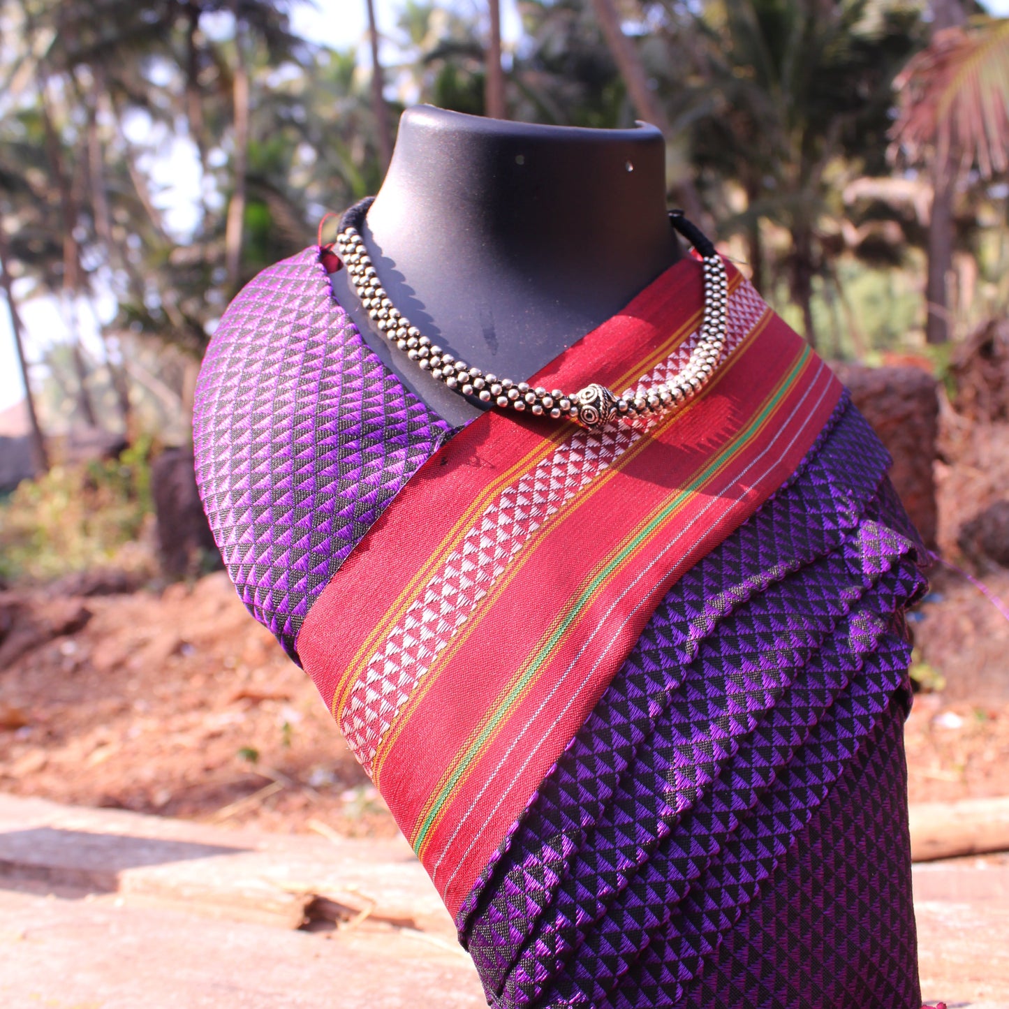 घस ठुशी – Ghas Thushi