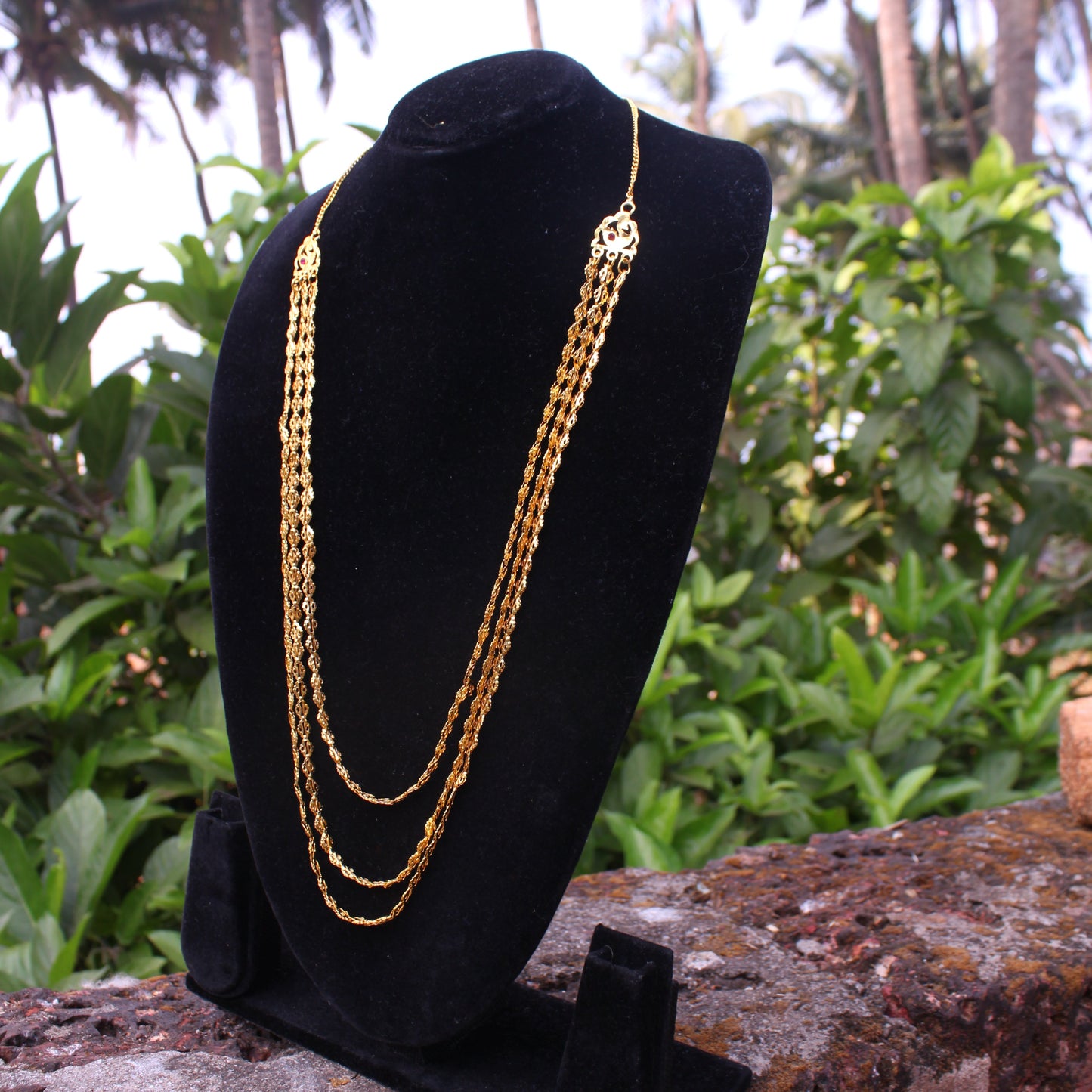 पोहे हार (तीन पदरी) - Pohe Haar (Triple Layered)