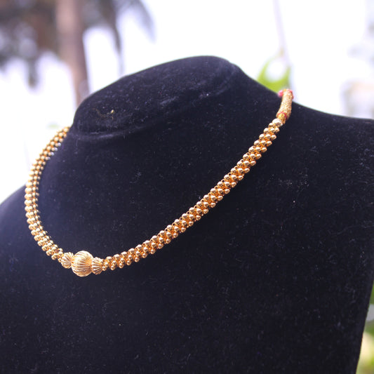 ठुशी जव मणी – Thushi Javmani pendant