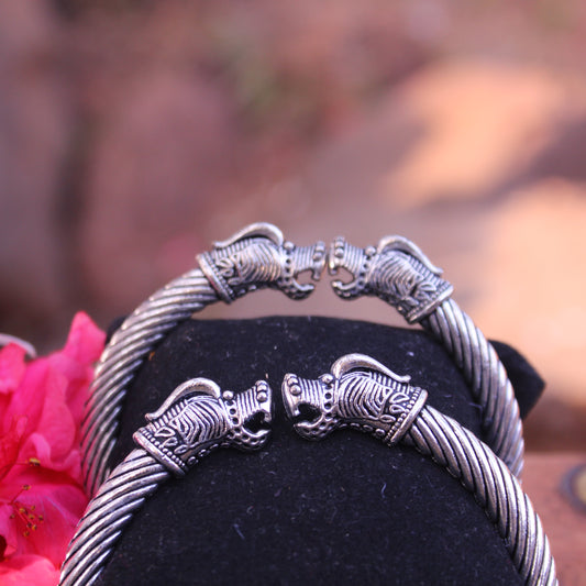 सिंहमुख कडा - Sinh Mukh Kada