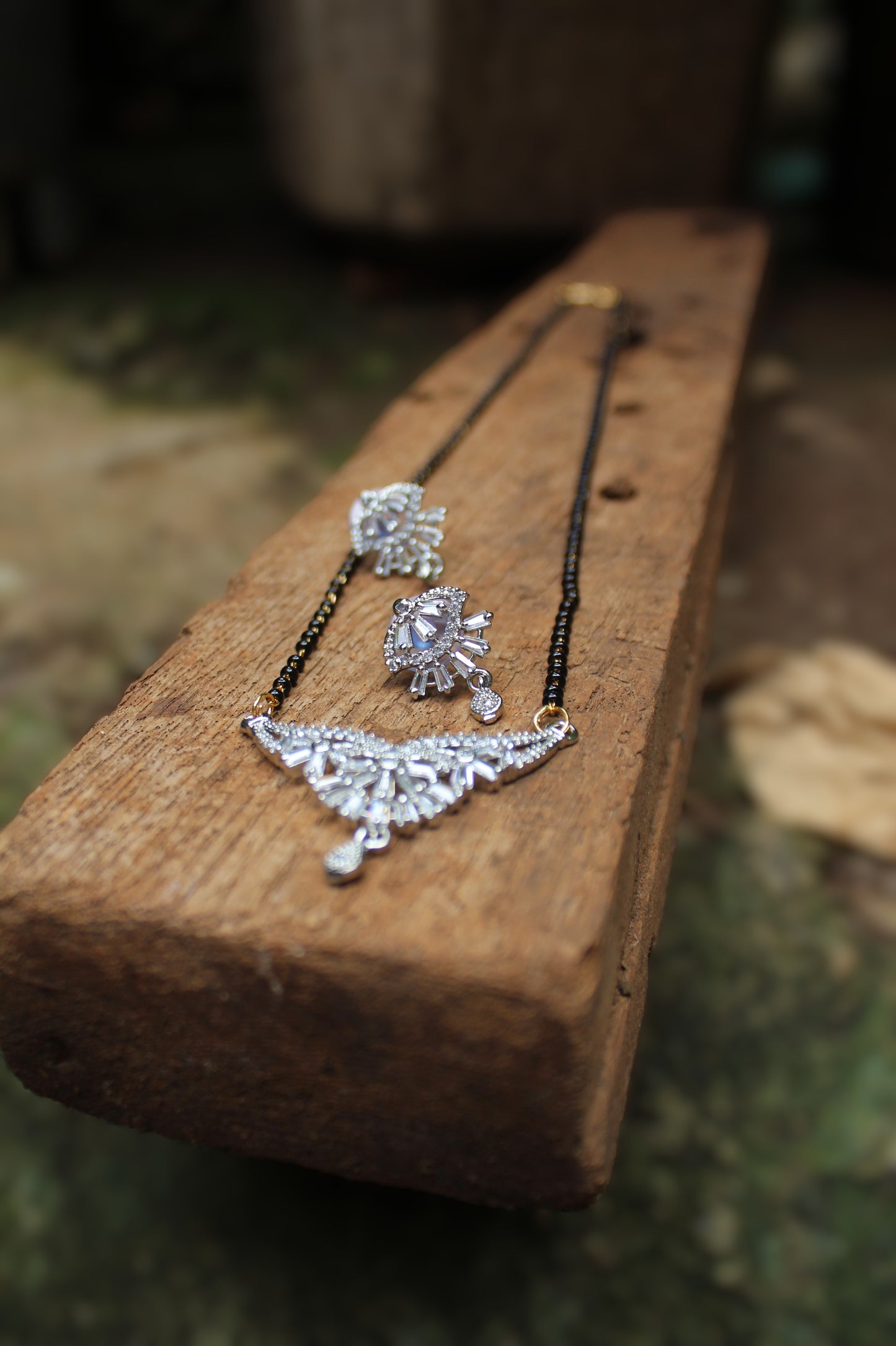 मंगळसूत्र - Shringar Antique Drop Mangalsutra