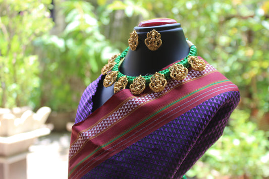 हिरवा धागा देवी चोकर - Devi Choker