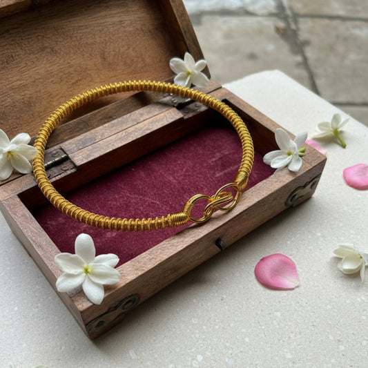 तार सरी - Soneri Tar Sari