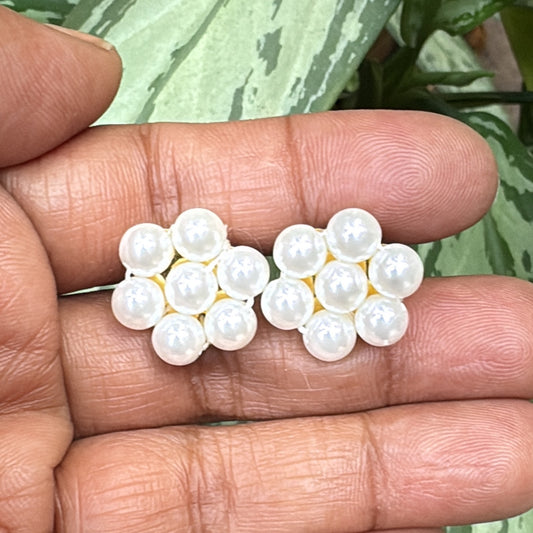 मोत्याचे कुडी - Moti Kudi