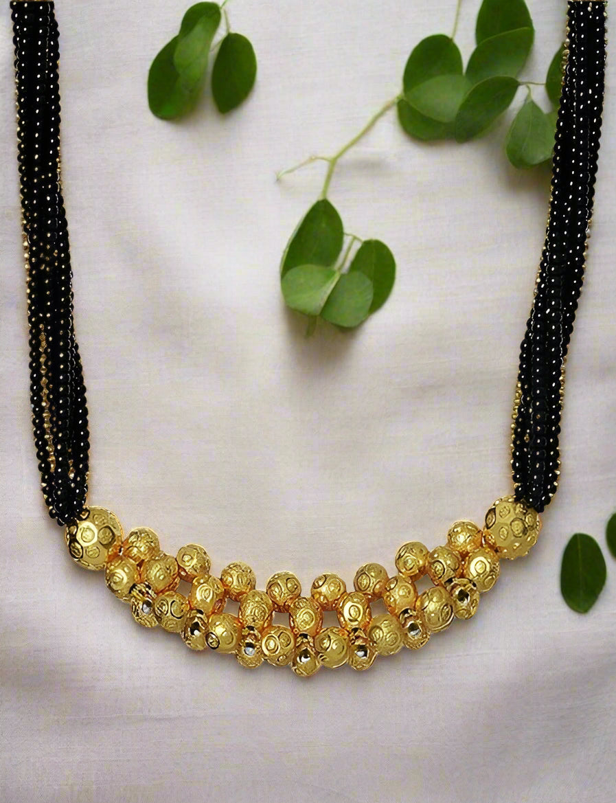 ठुशी मंगळसूत्र - Thushi Mangalsutra 8' Inch