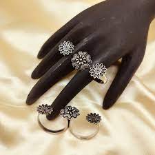 अंगठी - Two Finger Ring