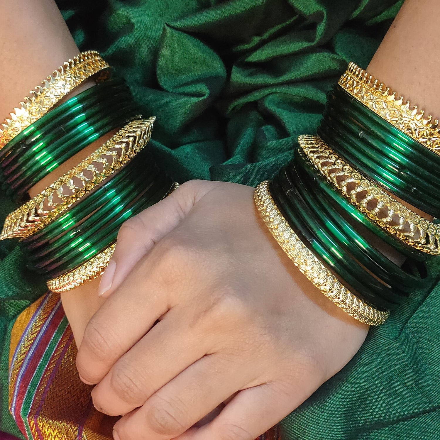 स्वर्णिका -बांगड्या (Bangles)