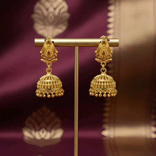 लतिका सोनेरी झुमके- Latika Soneri  Zumke