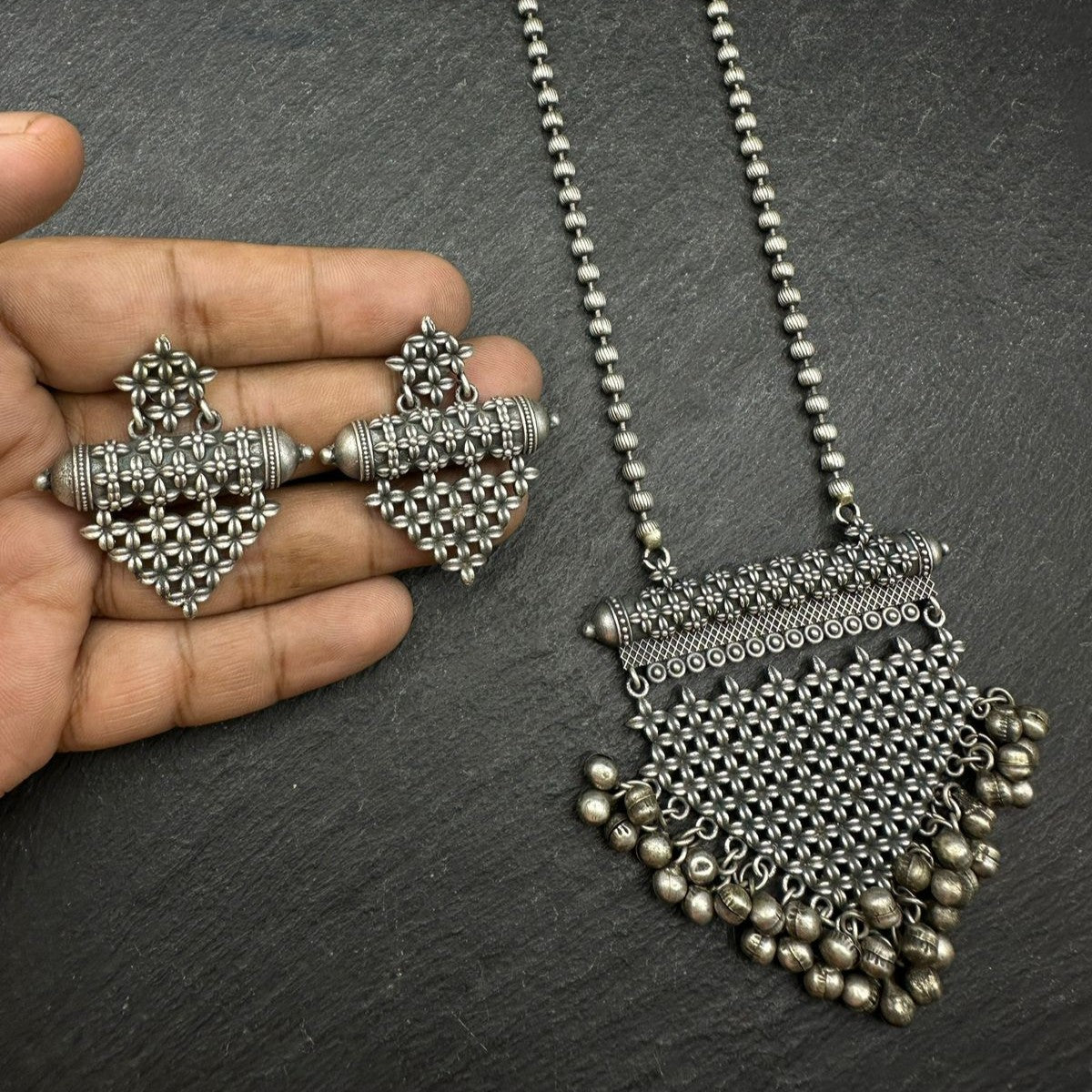 धना मणी माळ सरस्वती लटकन - Dhanamani Maal