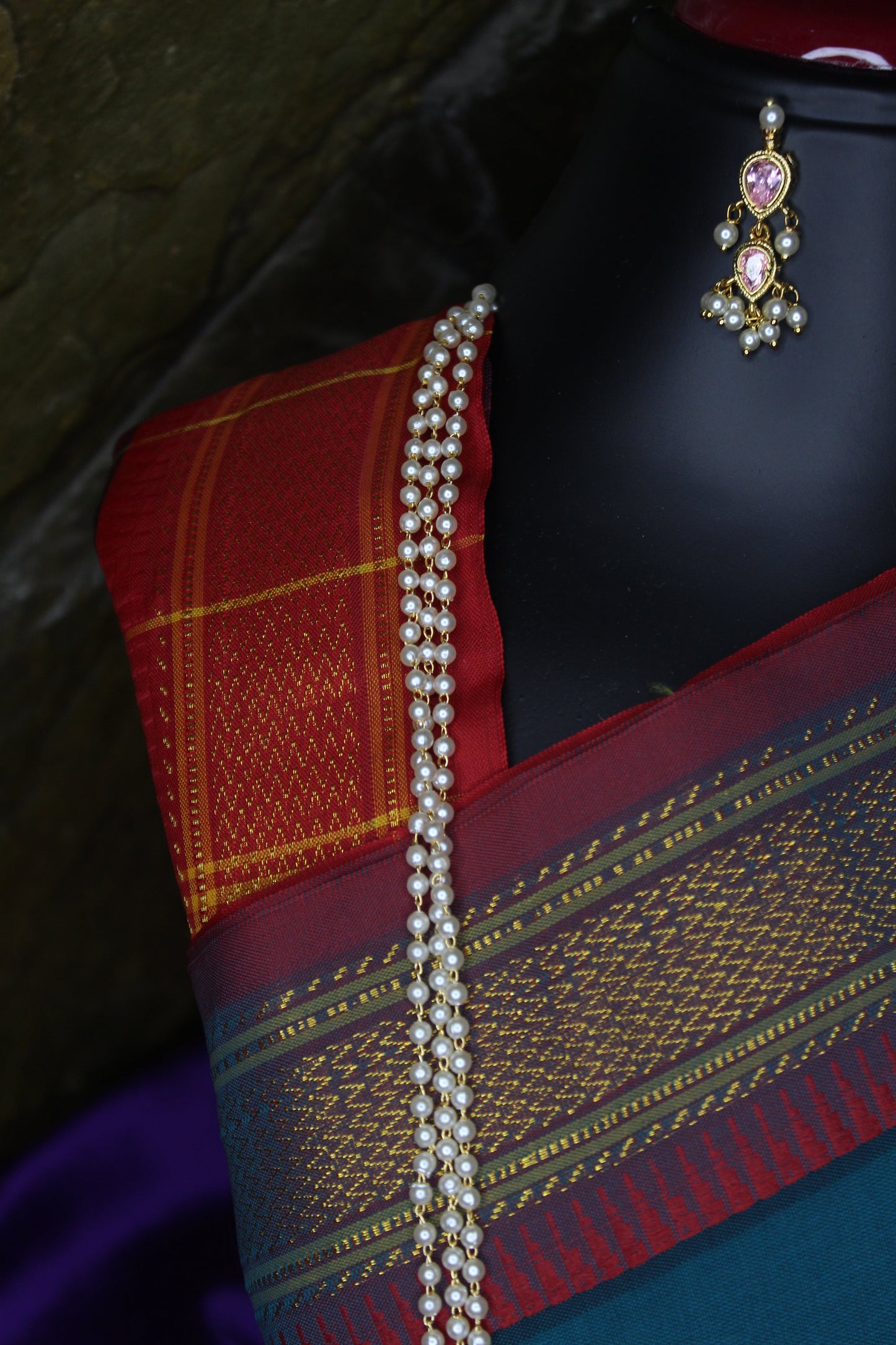 गुलाबी तन्मणी - Gulabi Tanmani (5 Stones)