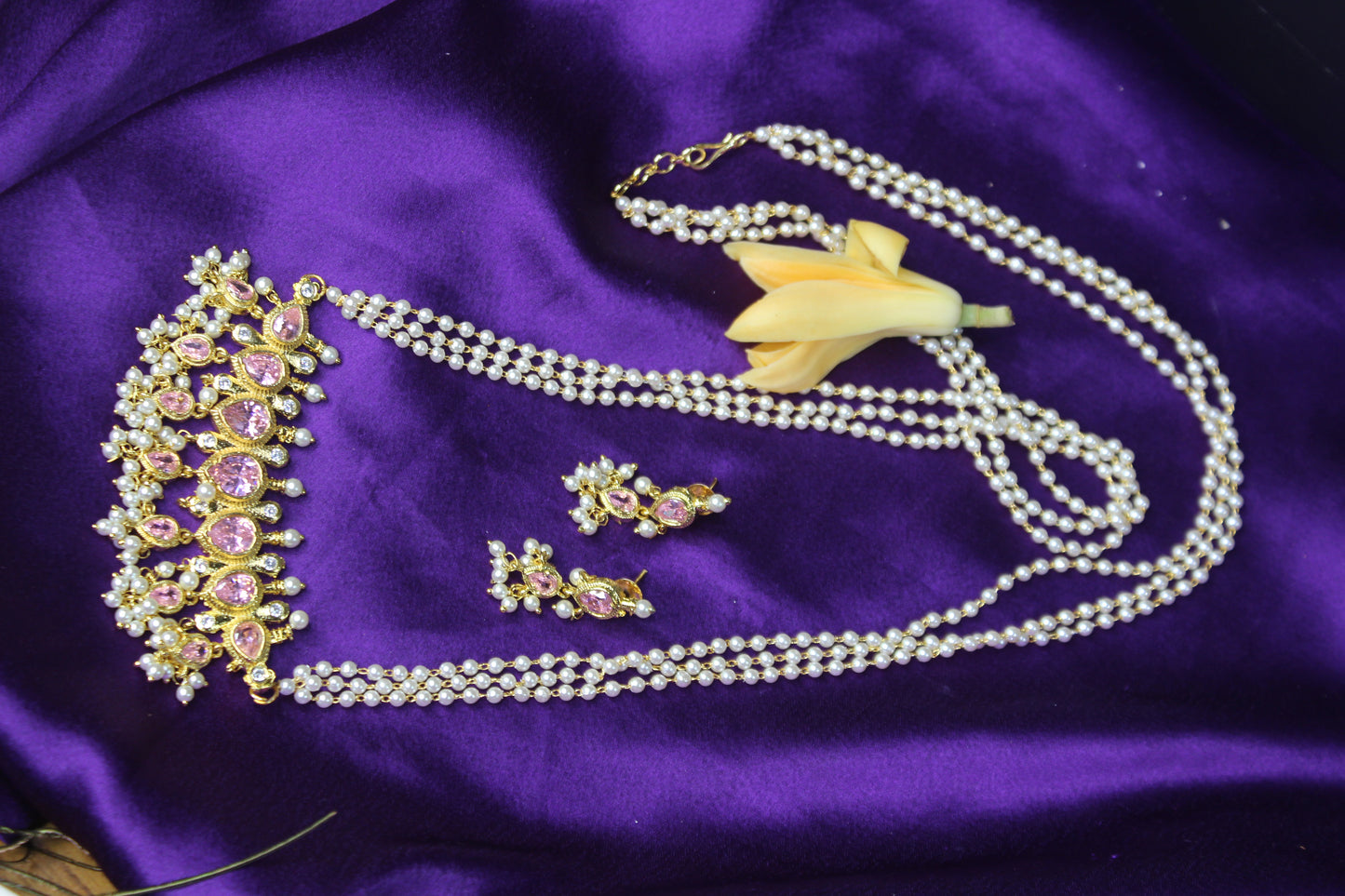 गुलाबी तन्मणी - Gulabi Tanmani (7 Stones)