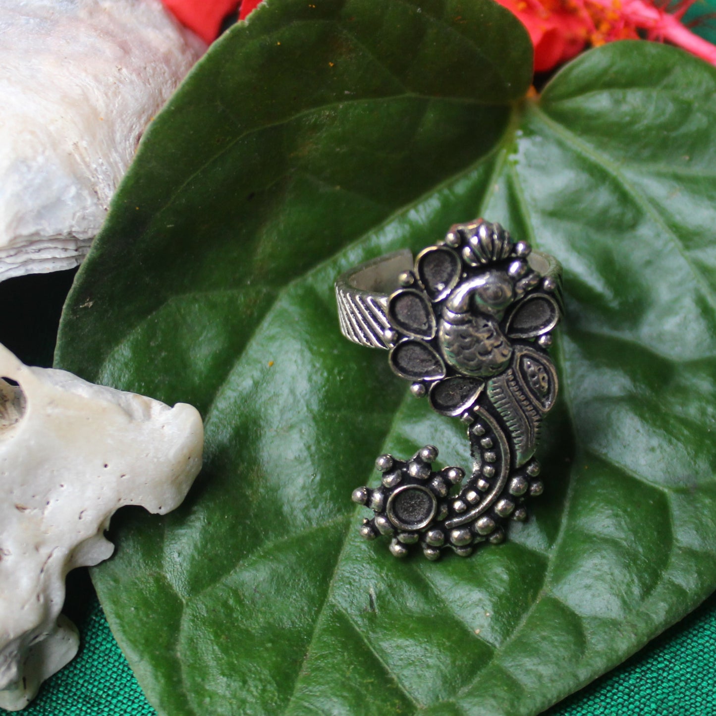 मोराची  अंगठी -  Finger Ring (Peacock) Plain