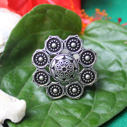 फुलाची अंगठी - Finger Ring (Flower)