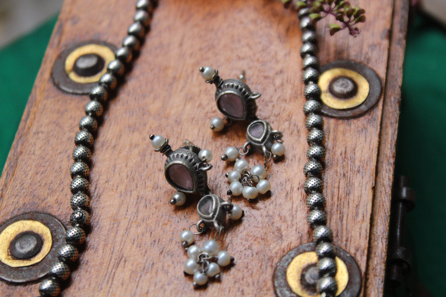 गुलाबी तन्मणी - Gulabi Tanmani (7 Stones)