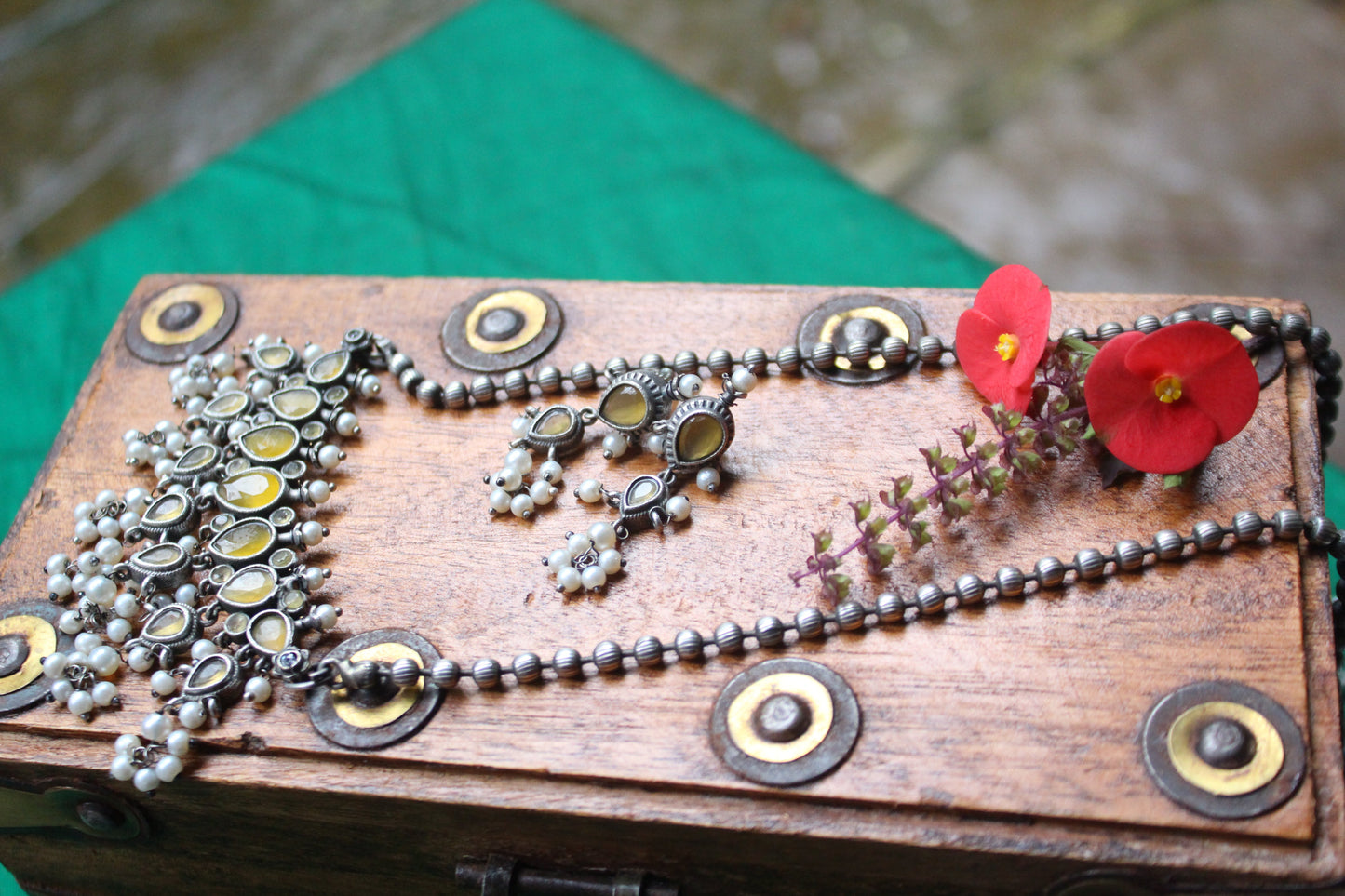 पुष्कराज तन्मणी - Yellow Tanmani (7 Stones)