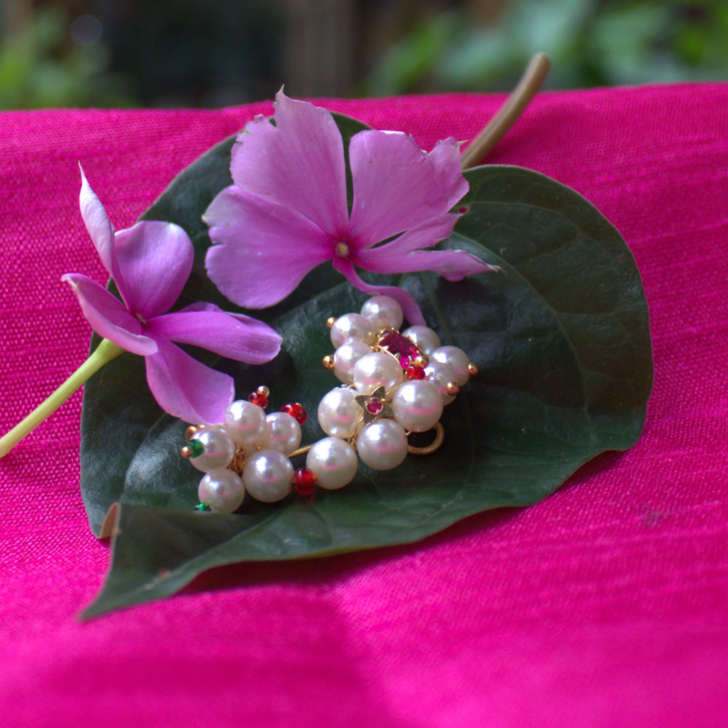 मोत्याची ब्राम्हणी नथ ( Motyachi Brahmani Nath)