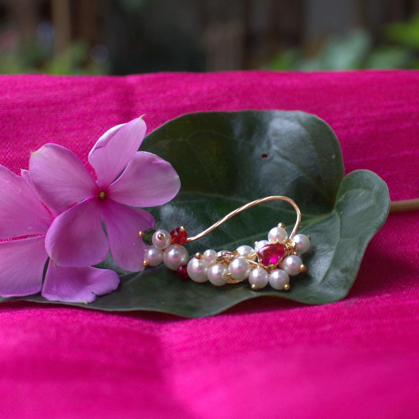 मोत्याची ब्राम्हणी नथ ( Motyachi Brahmani Nath)