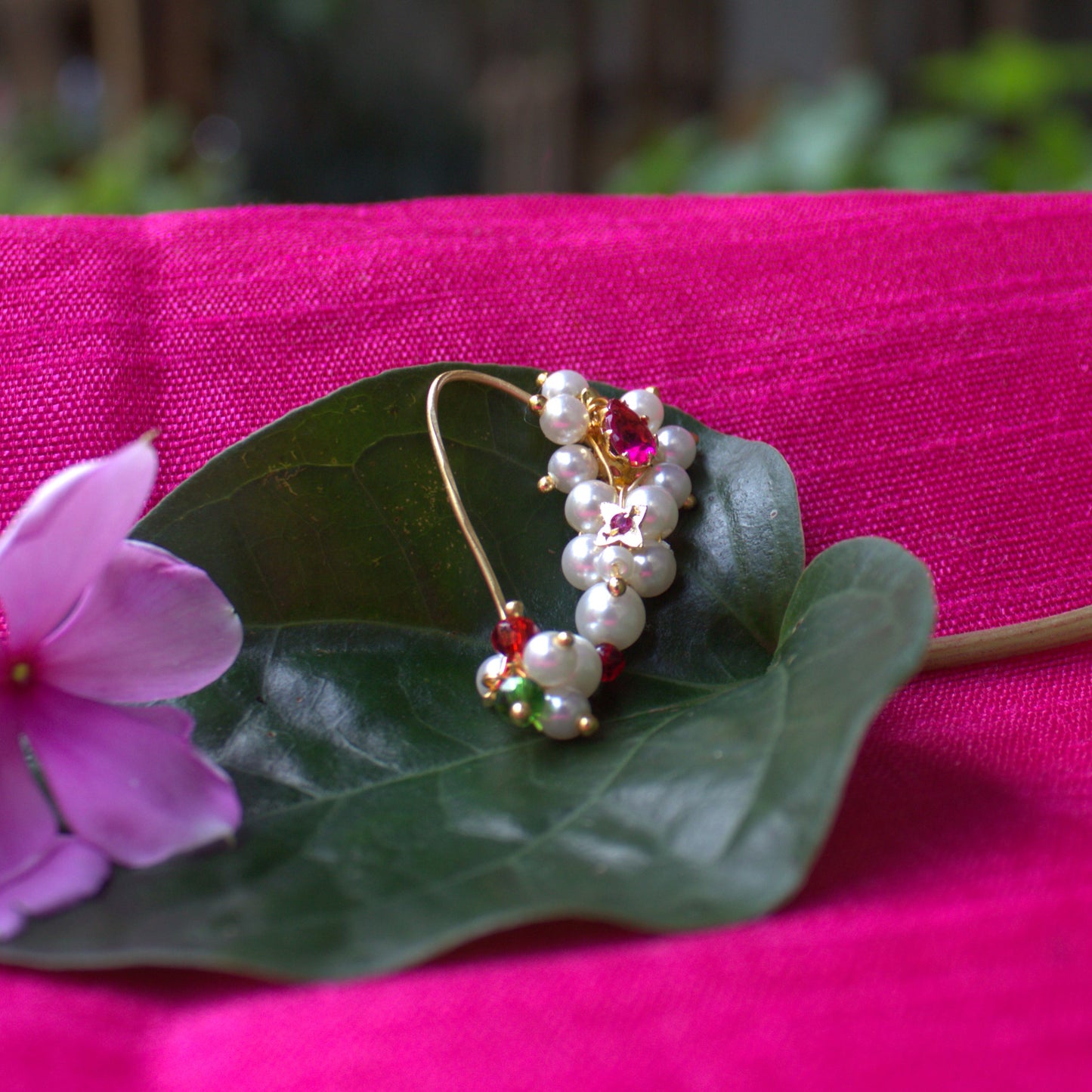 मोत्याची ब्राम्हणी नथ ( Motyachi Brahmani Nath)