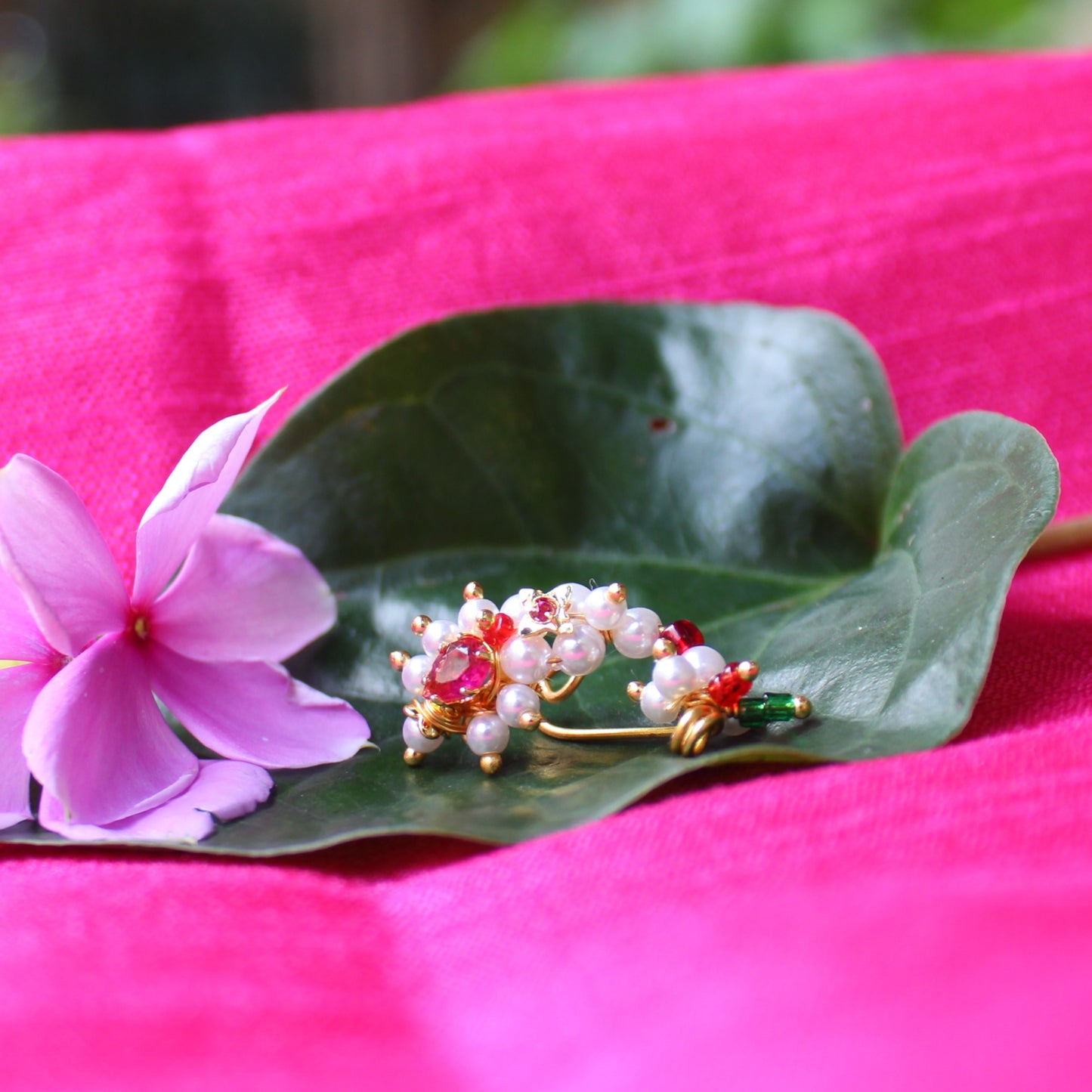 मोत्याची ब्राम्हणी नथ ( Motyachi Brahmani Nath)