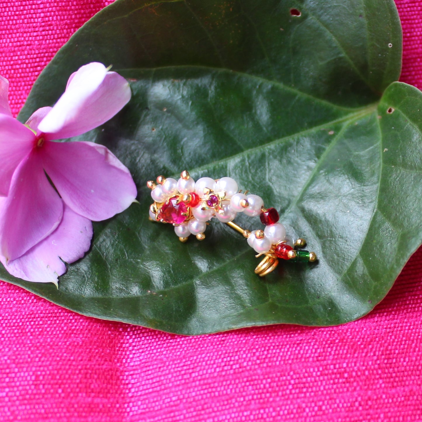 मोत्याची ब्राम्हणी नथ ( Motyachi Brahmani Nath)