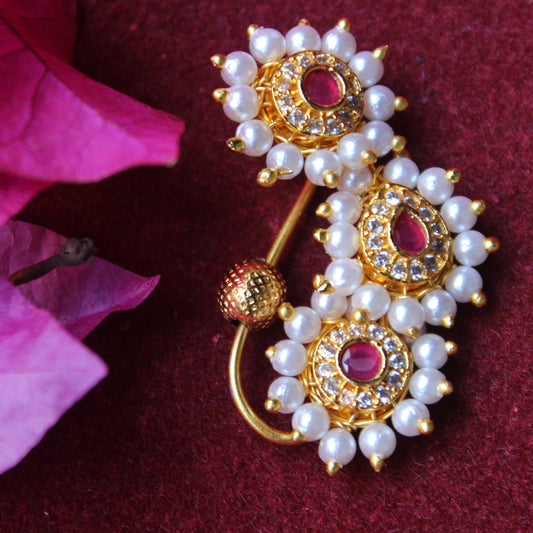कारवारी नथ ( Moti Karwari Nath)