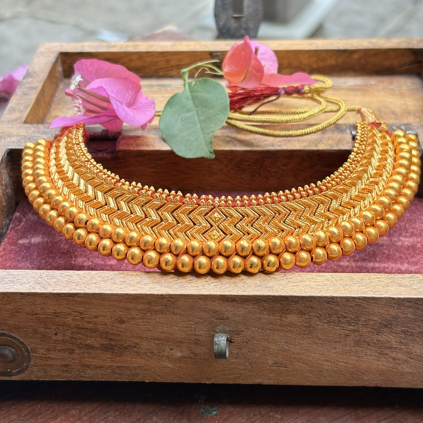 वज्रटीक - Vajrateek (Gheru Polish)