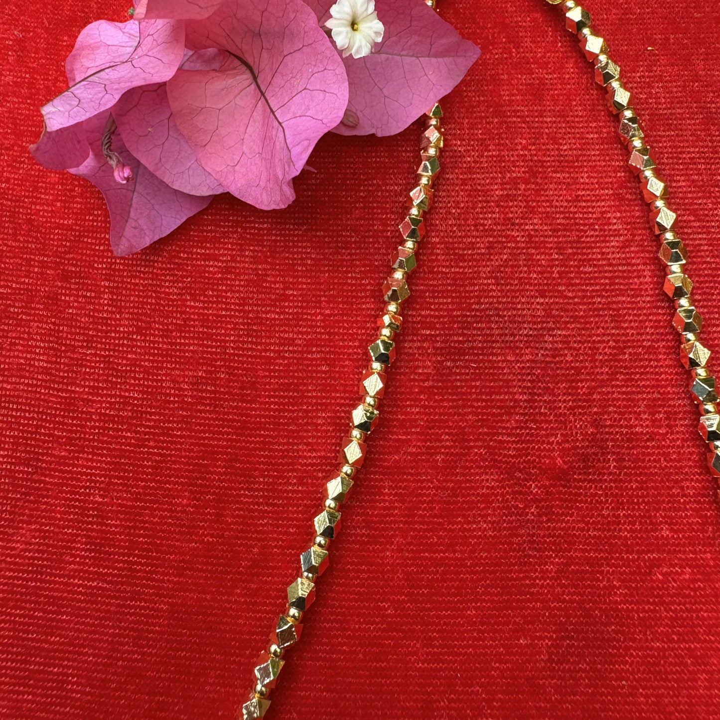 अष्टपैलू कंठी (एक पदरी)- Ashtapailu Kanthi(Single Layered)