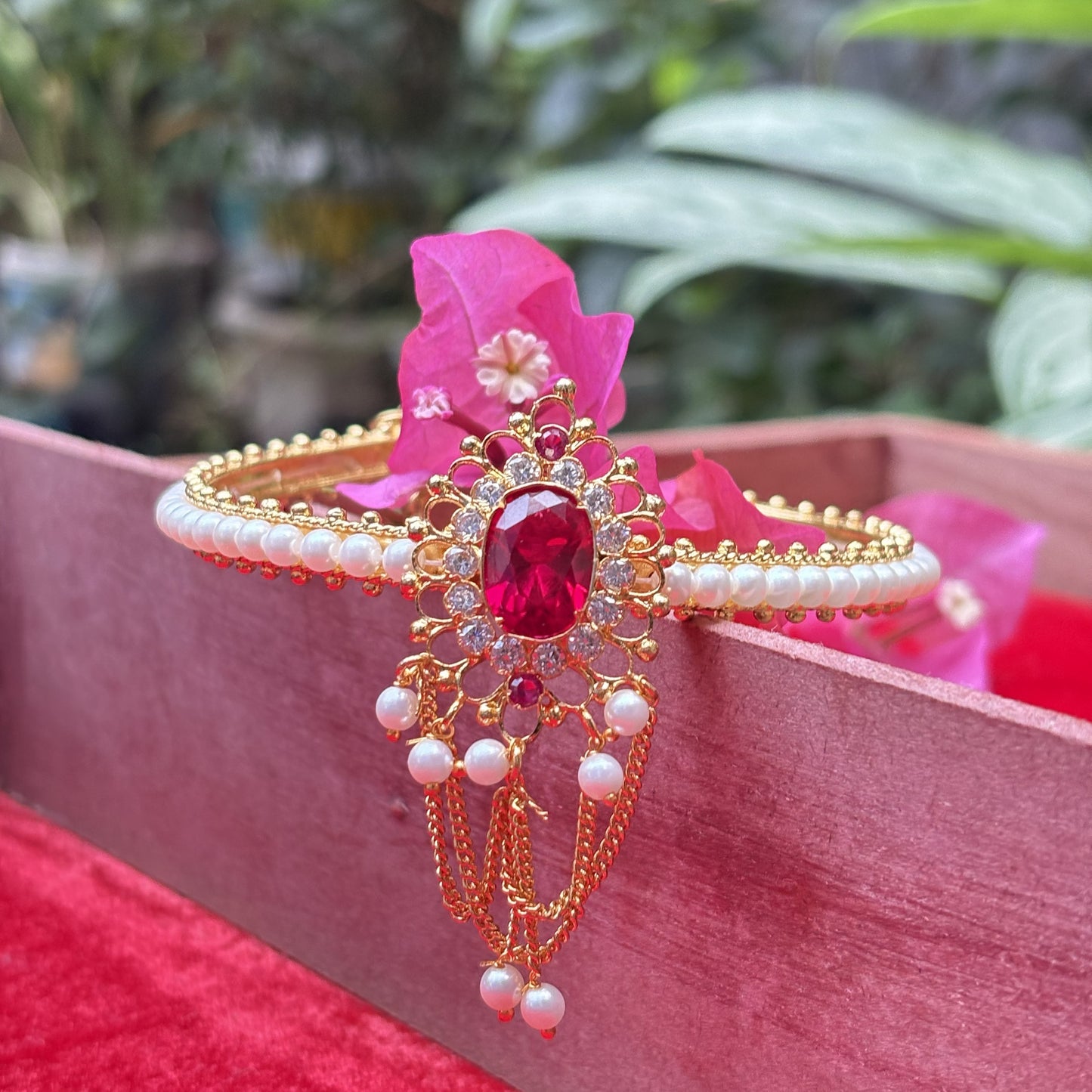 मोती एकदणी बाजूबंद - Moti Ekdani Bajubandh