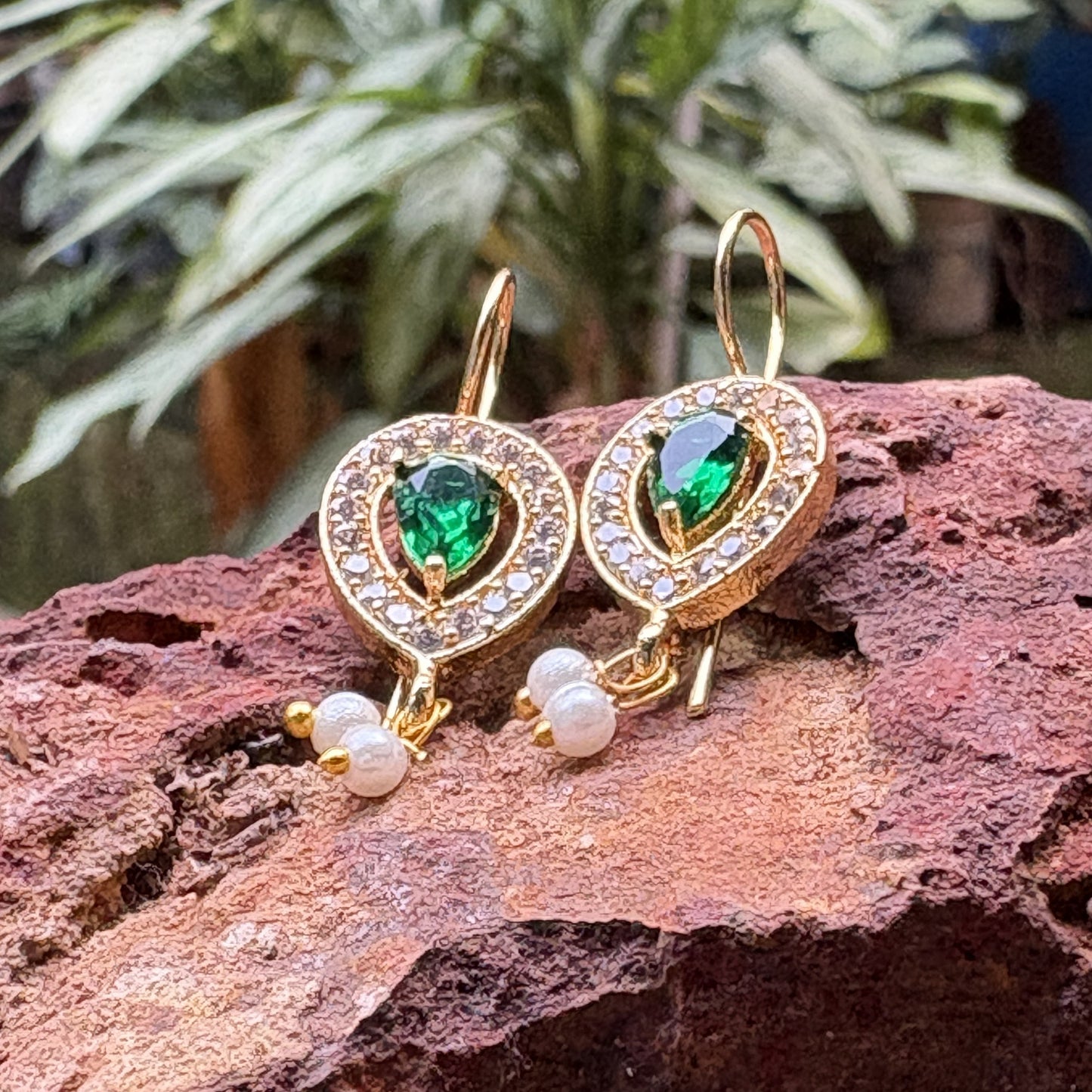 चापाची बुगडी - Badami Bugadi